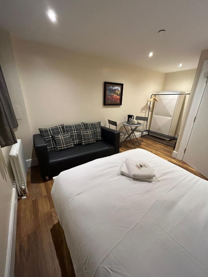 Modern Double Room With Sofa EDI Kültér fotó